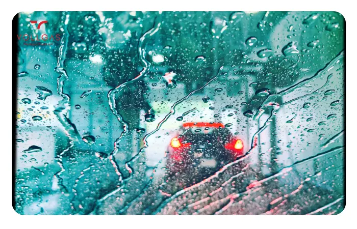 Kann man ein E-Auto in der Waschanlage waschen?