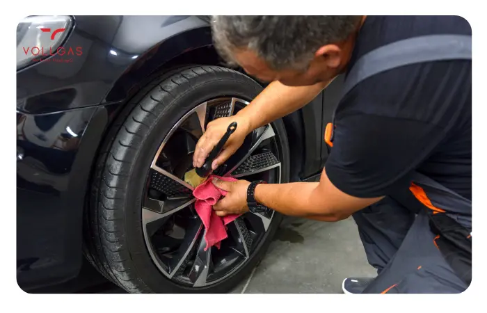 Warum ist eine regelmäßige Felgenreinigung Auto so wichtig?